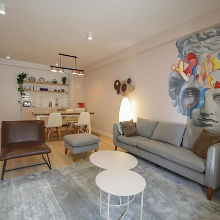 Apollo Apartment By Holistay Tiranë Luaran gambar