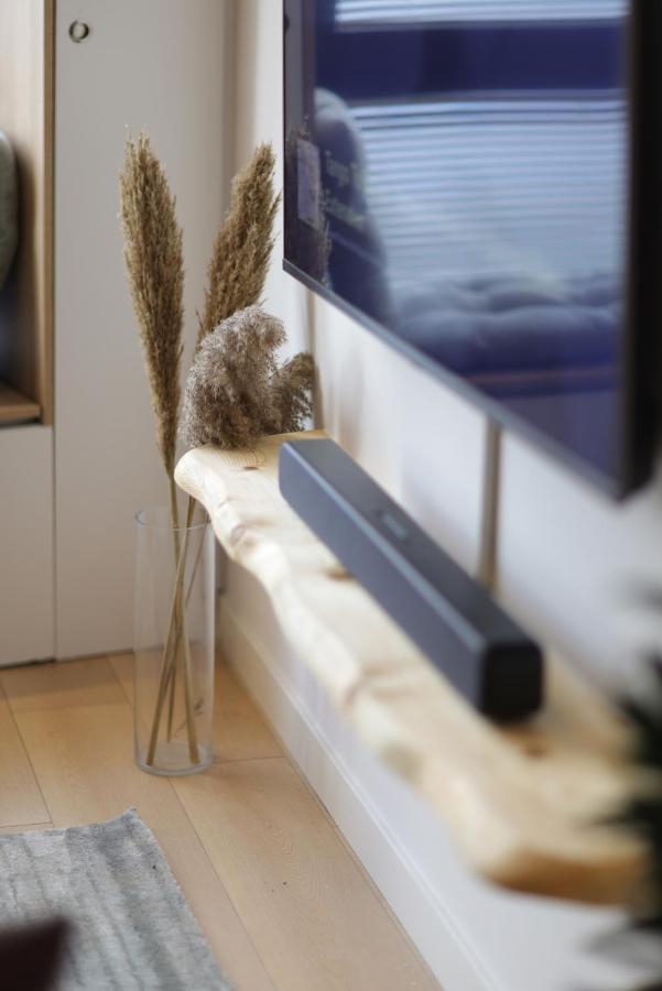 Apollo Apartment By Holistay Tiranë Luaran gambar