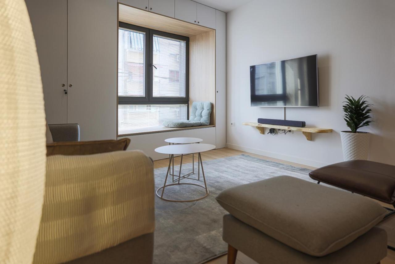 Apollo Apartment By Holistay Tiranë Luaran gambar